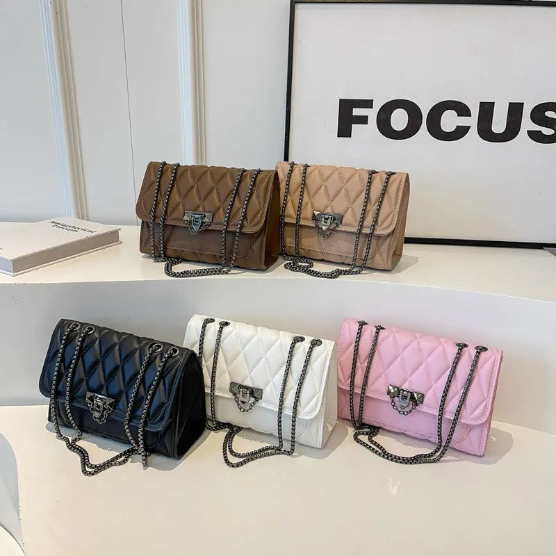 BOLSA FEMININA DESIGN MATELASSÊ